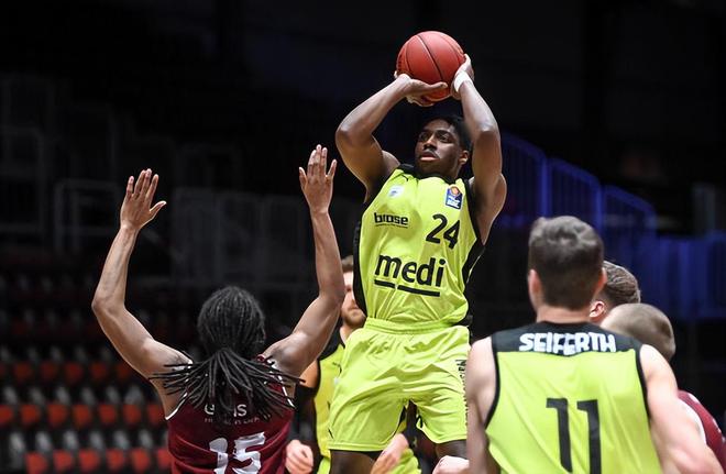 欧宝电竞 -包含新奥尔良鹈鹕内部会议纪要流出——加时末段复出首秀，CBA常规赛使命明确，纪律约束更严格的词条